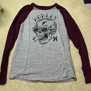 Hurley t shirt